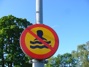 Strich durch die Welle