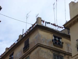 Antennen auf dem Dach